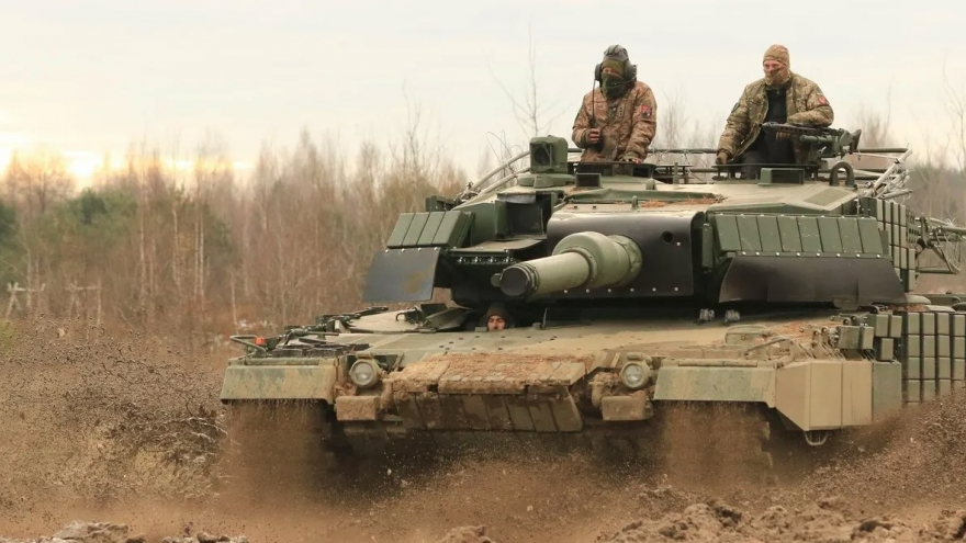 Lữ đoàn mới của Ukraine sở hữu xe tăng Leopard 2 chưa đến tiền tuyến đã tan rã